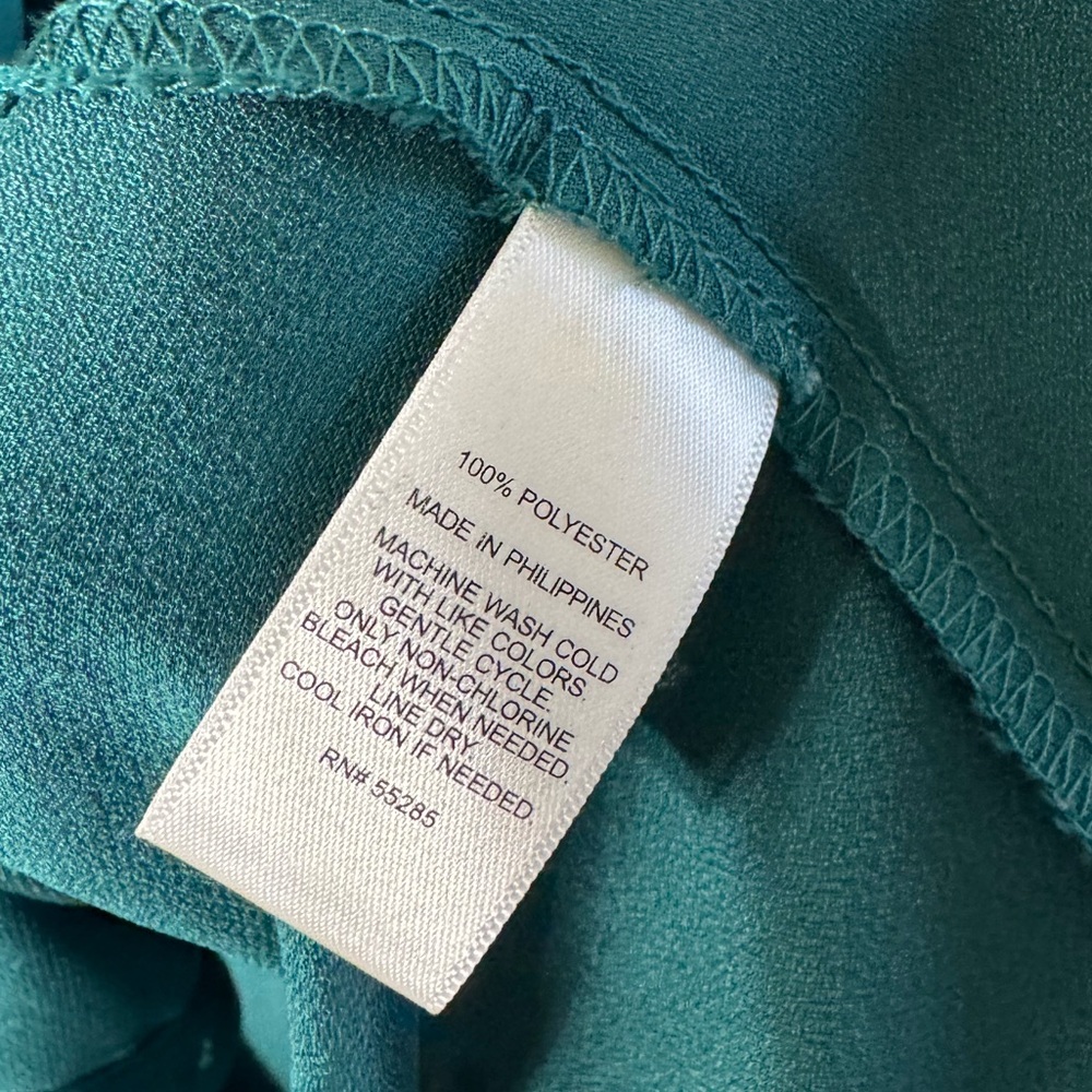 Express The Portofino Shirt satiny silky blouse shirt gorgeous green large - Picture 5 of 10